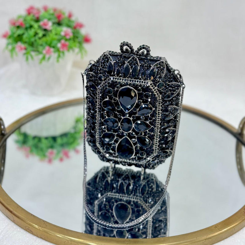 AMETHYST CRYSTAL CLUTCH