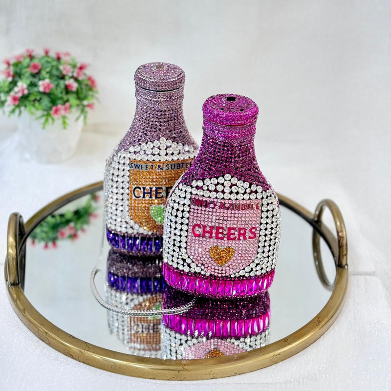 CHEERS CRYSTAL CLUTCH